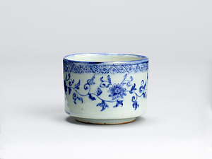 青花唐花唐草文火入