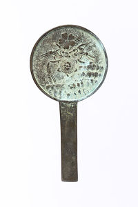 桜紋松竹双鶴柄鏡