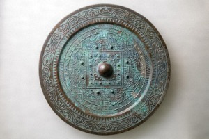 方格規矩四神鏡