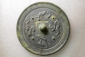 禽獣画象鏡