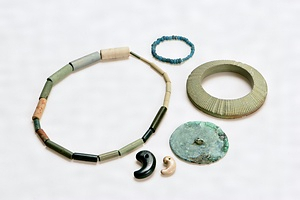 大歳山古墳出土資料