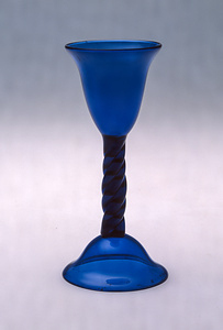 藍色ねじり脚付ガラス杯