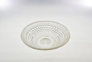 プレス剣菊に籠目桜吹雪文ガラス鉢