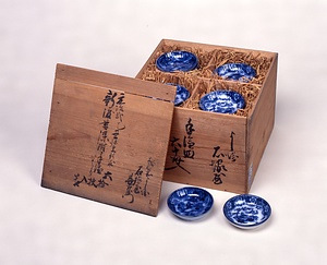 染付転写楼閣山水図・西洋風俗図小皿