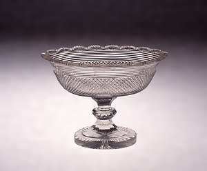 カットガラス台付鉢