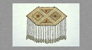 胸飾り（ゴンジュク）