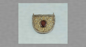 女児用護符入れ（ボズベント）