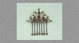 護符入れ（トゥマル）