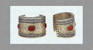 腕飾り（ビレジク）