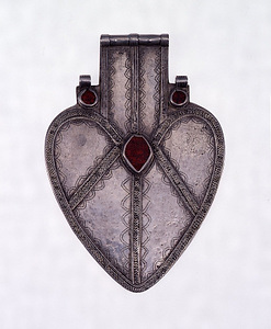 背飾り（アシク）