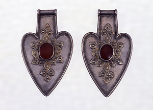 背飾り（アシク）