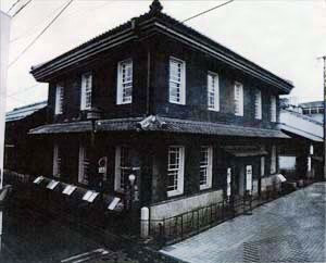 黒壁ガラス館本館（旧第百三十銀行長浜支店）