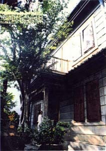 旧田中銀行主屋