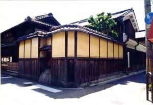 古梅園東北土塀