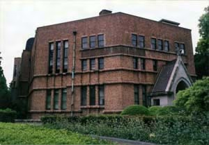 東京大学法文１号館