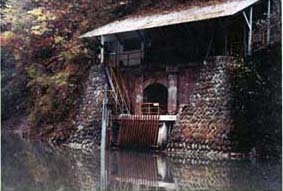 中原系苦地取水口