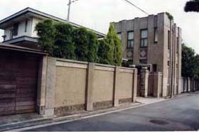 阪之上家住宅外塀