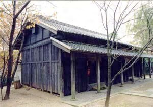 四国村土佐三崎の義倉