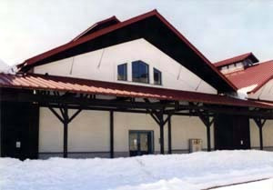 秋田公立美術工芸短期大学大学開放センター工芸体験棟