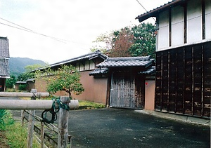 藤崎家住宅（赤松館）下の門