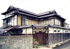 芦田家住宅（旧片岡家別荘）主屋