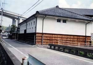 梅錦山川仕込蔵