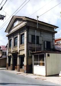 市島銃砲火薬店店舗