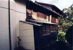 小柳酒造ビン詰場