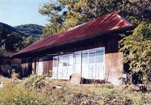 旧富岡敬明家住宅厩