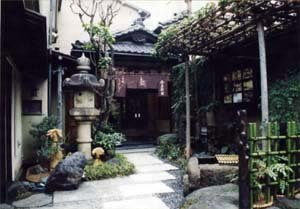 今半別館玄関棟