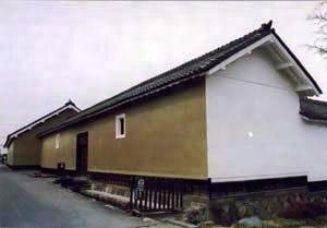 田中本家博物館蓮池蔵