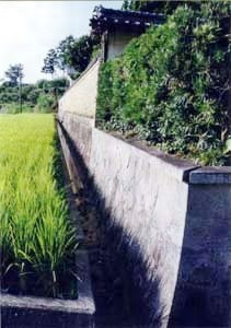 重田家住宅土塀及び石垣擁壁