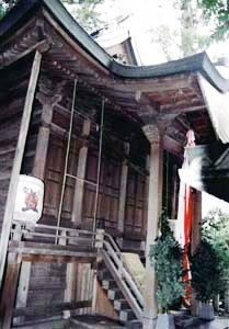 神明神社本殿