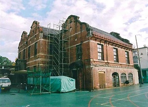 平安女学院明治館