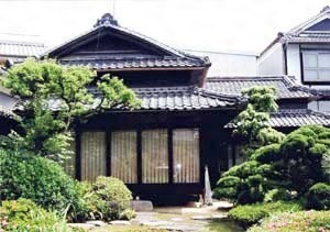 恋しき離れ（桐・さつきの間）