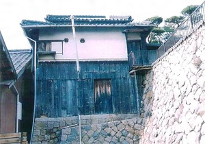 キッコ石石井家住宅離れ屋