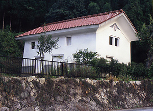 稲積家住宅下の蔵