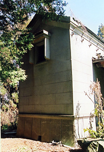 旧植竹庄兵衛家住宅土蔵