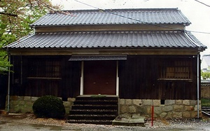 岩国徴古館第一収蔵庫