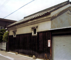 高田家住宅米蔵