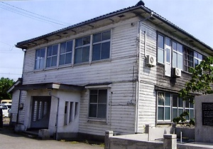 戸板ホール（旧戸板村役場庁舎）