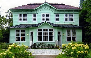 明治四十四年館（旧軽井沢郵便局舎）