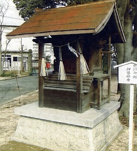 泊神社末社熊野神社本殿