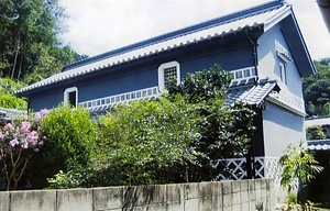 信岡家住宅東の蔵