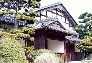 旧山川家住宅（山川登美子記念館）主屋