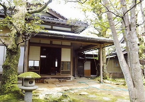 東酒造場緑寿庵