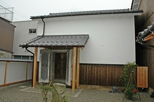 今林家住宅旧生糸蔵