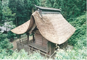 水上八幡神社本殿