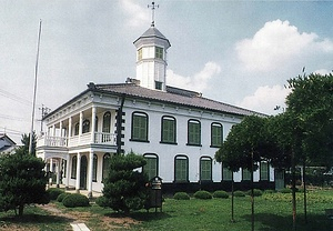 旧中込学校校舎