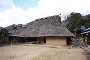 箱木家住宅(兵庫県神戸市北区山田町) 座敷